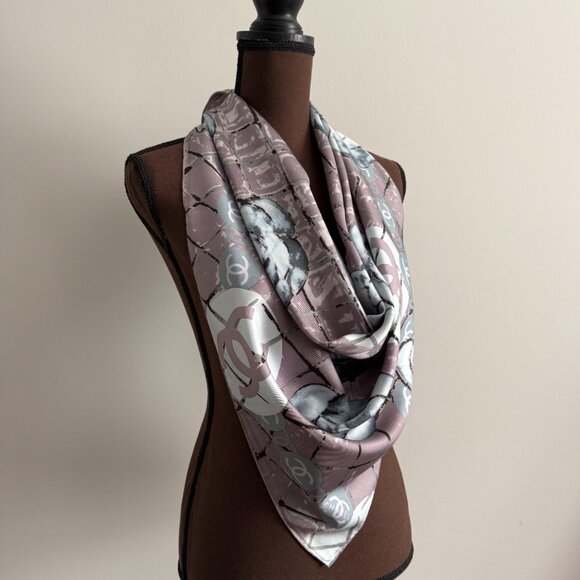 Chanel Scarf - Picture 12 of 16